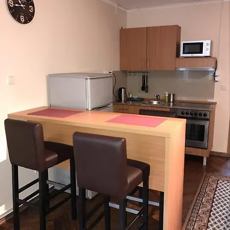 Five Apartment *
