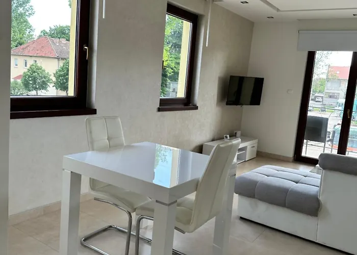 Διαμέρισμα Five Indija