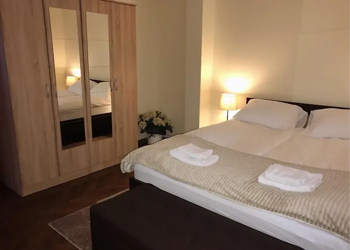 Five Διαμέρισμα