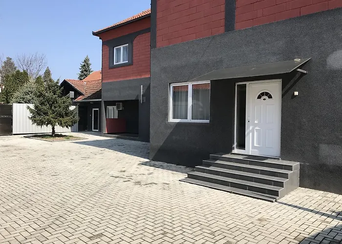 Five Διαμέρισμα